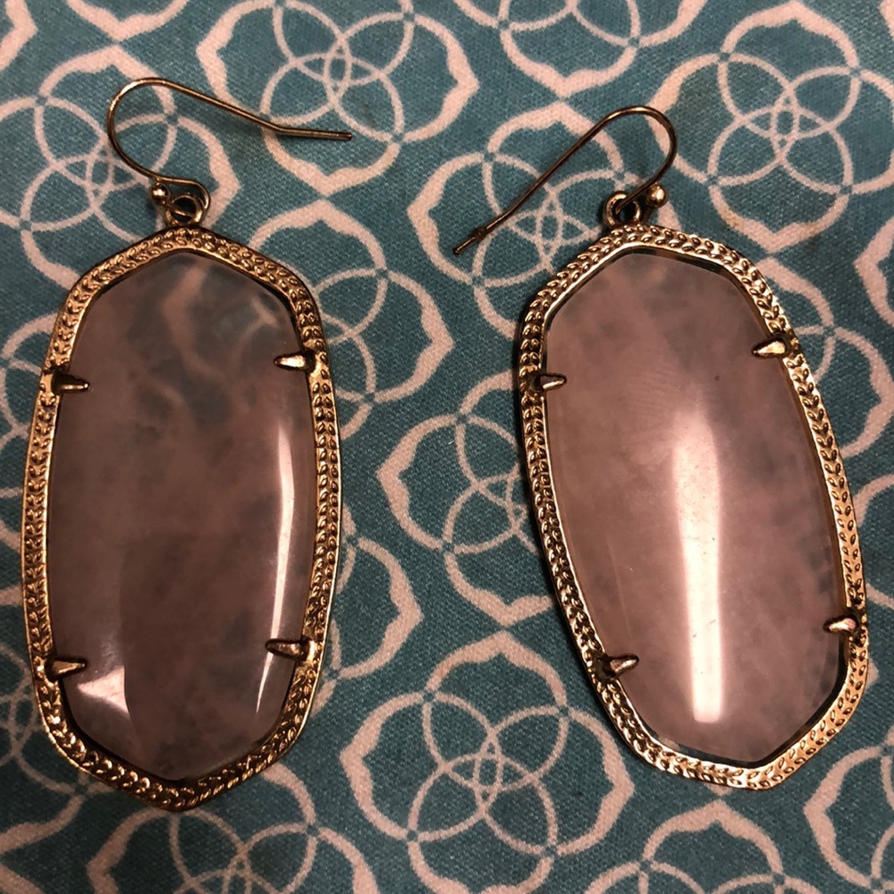 Kendra Scott earnings